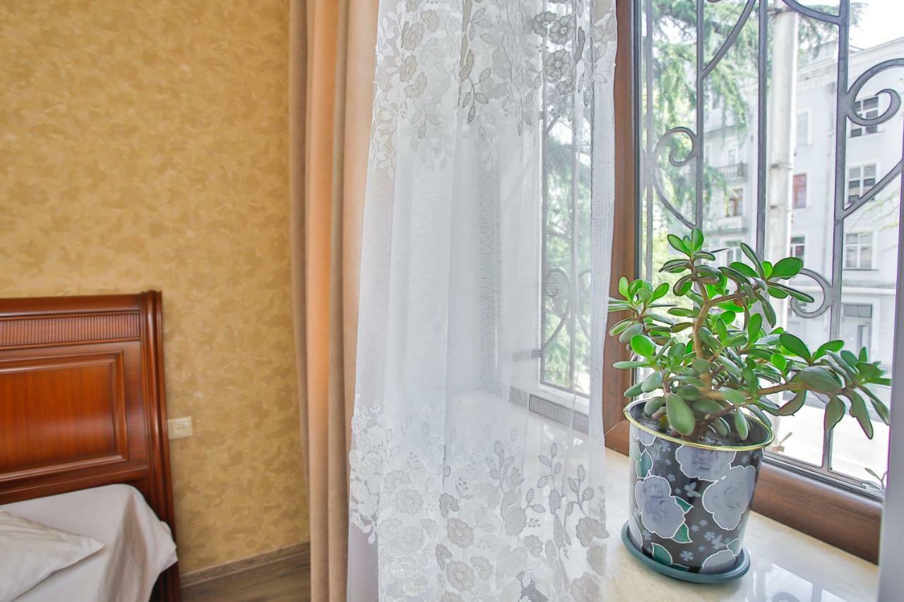 Apartment Anano Kutaisi Esterno foto
